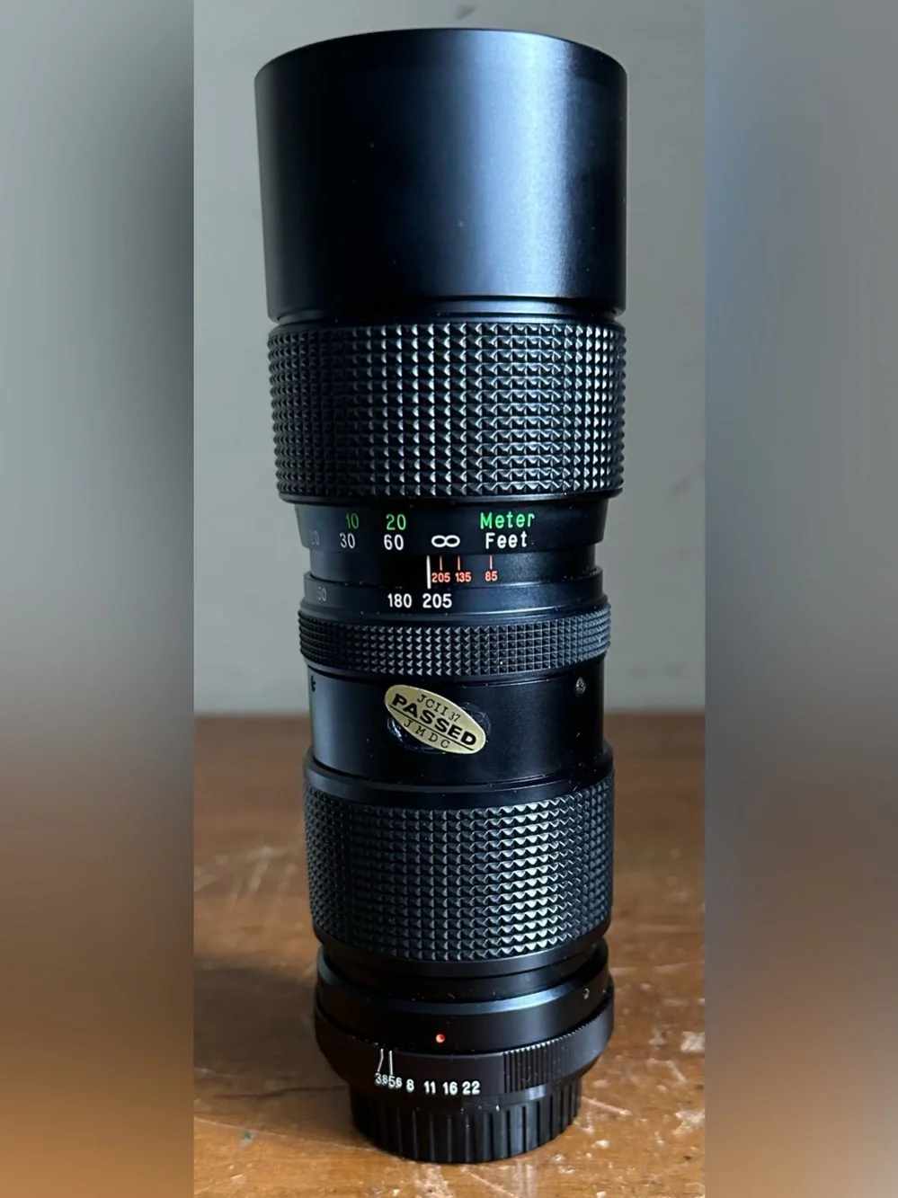 Vivitar 85-205mm f3.8  Auto Zoom Camera Lens 58mm w/Case & Cap Japan
